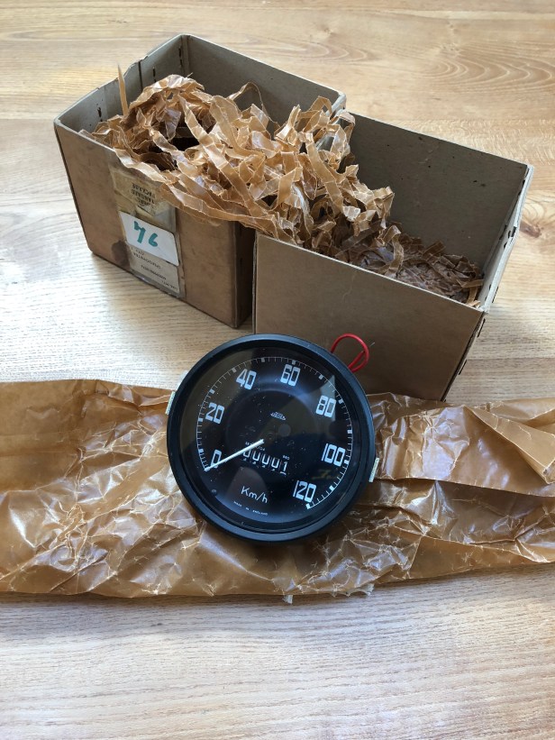 xFqv%5KBSTy9lfKnS80OPw