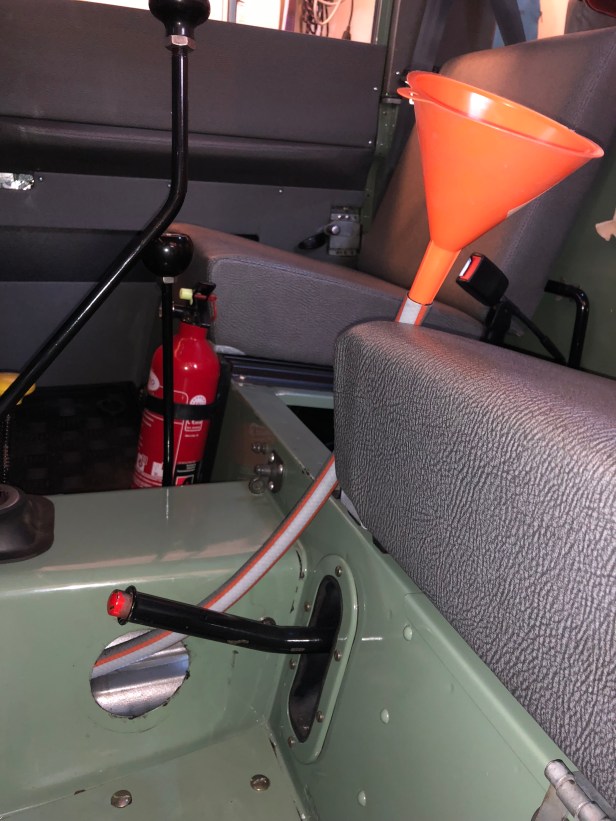 Mb1CvbnTRgy5HLalgtUHcQ